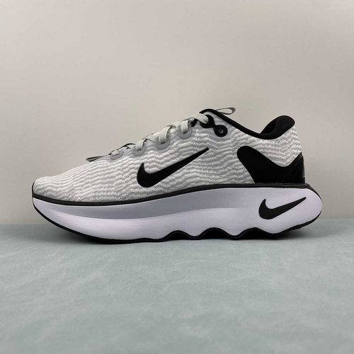 R  Nike Motiva  DV1238-004 - 39 40 40 5 41 42 42 5 43 44 44 5